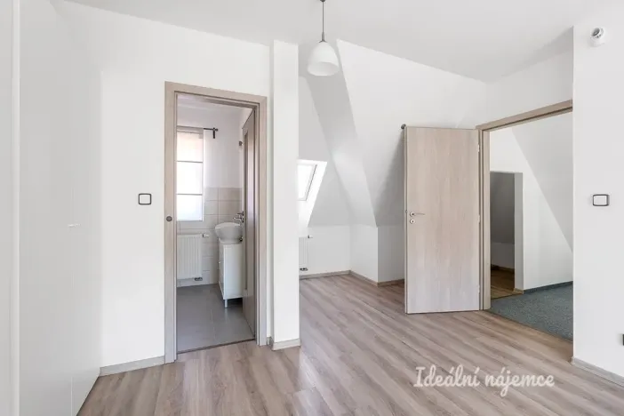 Pronájem bytu 3+kk, Praha - Břevnov, Malobřevnovská, 89 m2