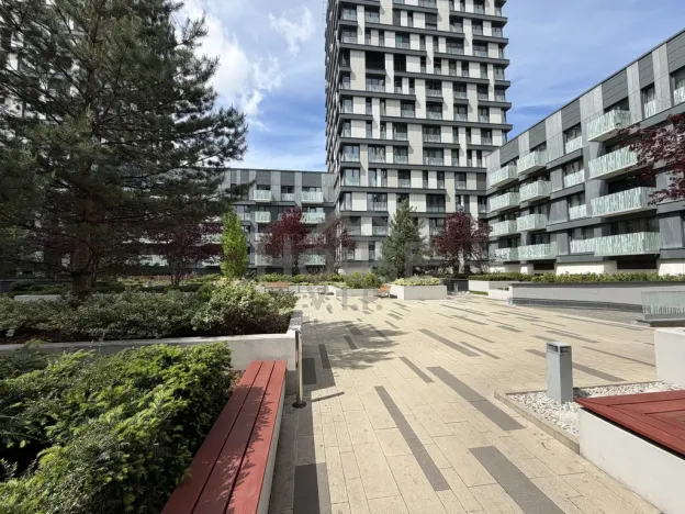 Pronájem bytu 1+kk, Praha - Žižkov, Olšanská, 36 m2