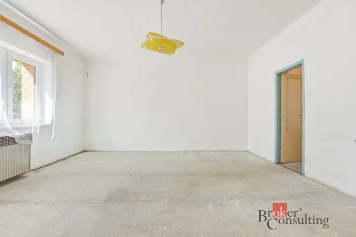 Prodej rodinného domu, Hradec Králové - Nový Hradec Králové, Pešinova, 300 m2