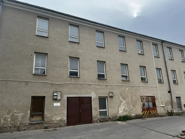 Prodej výrobních prostor, Ivančice, Tovární, 3300 m2