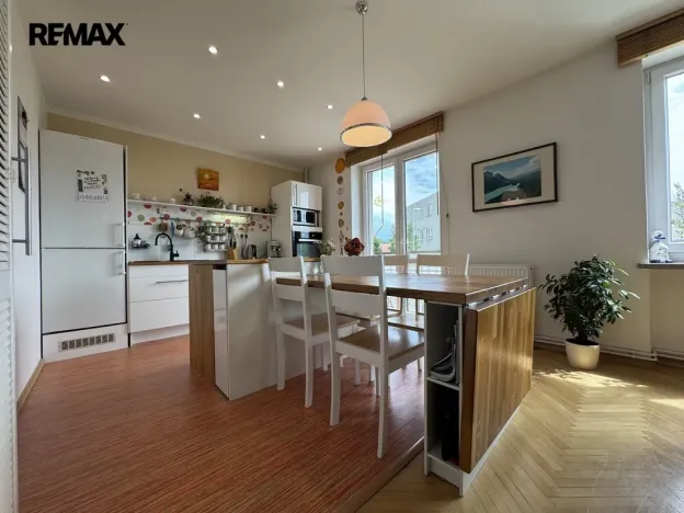 Prodej bytu 3+kk, Velká Bystřice, Na Letné, 76 m2