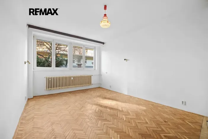 Prodej ubytování, Praha - Vršovice, Bulharská, 95 m2