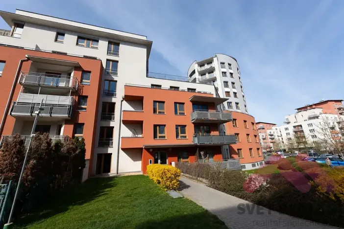 Pronájem bytu 3+kk, Praha - Záběhlice, Mattioliho, 81 m2