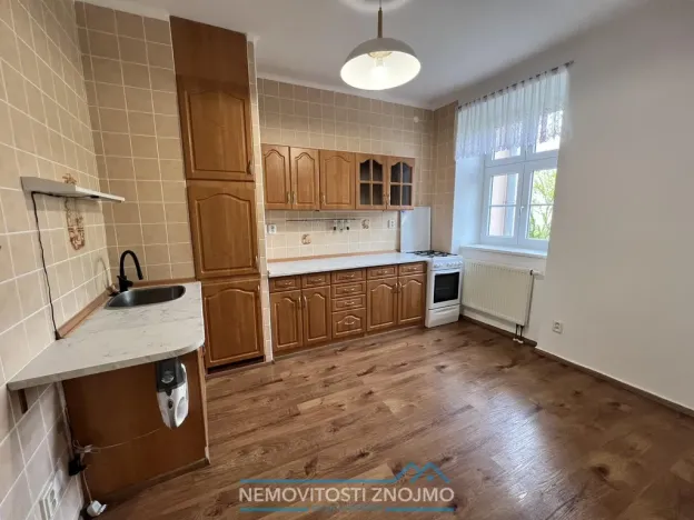 Pronájem bytu 2+1, Znojmo, Na Vinici, 55 m2