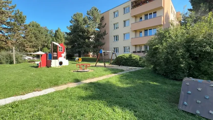 Pronájem bytu 3+1, Brno, Seifertova, 74 m2