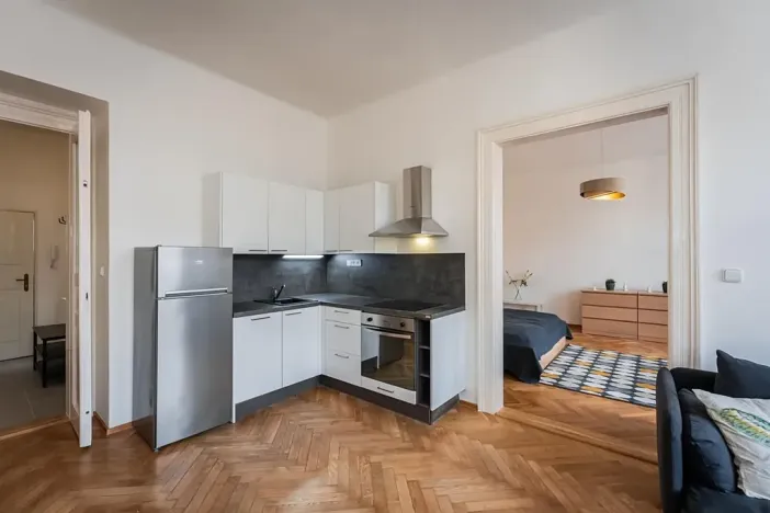 Pronájem bytu 2+kk, Praha - Nové Město, Lípová, 57 m2
