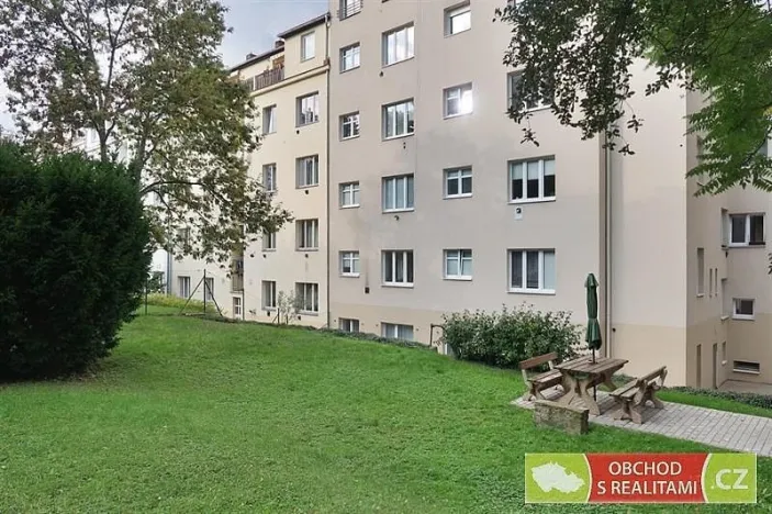 Pronájem bytu 2+kk, Praha, Zikova, 49 m2