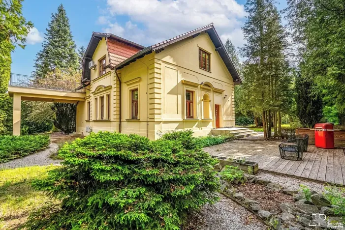 Prodej vily, Unhošť, Lipová, 470 m2