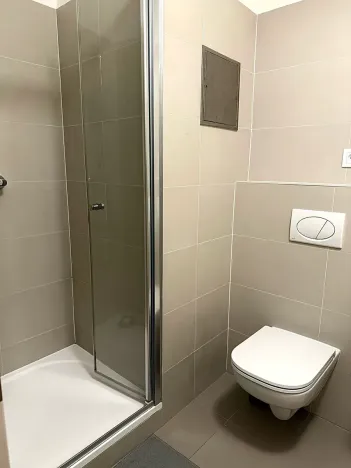 Pronájem bytu 1+kk, Praha - Letňany, Škrábkových, 40 m2