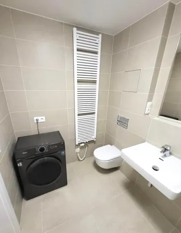 Pronájem bytu 1+kk, Praha - Hlubočepy, Benešova, 38 m2