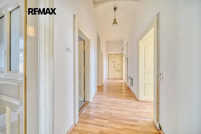 Prodej bytu 3+1, Praha - Smíchov, Janáčkovo nábřeží, 115 m2