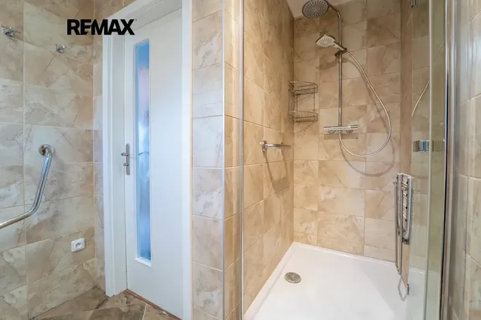 Prodej rodinného domu, Kolín, Zborovská, 180 m2