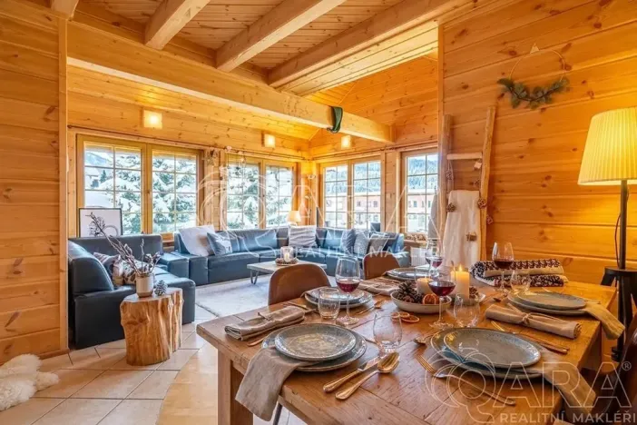 Prodej rodinného domu, Loučná pod Klínovcem, 195 m2