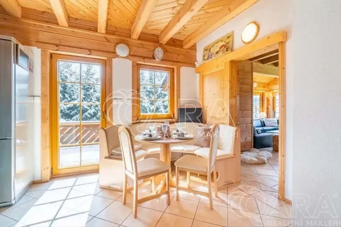 Prodej rodinného domu, Loučná pod Klínovcem, 195 m2
