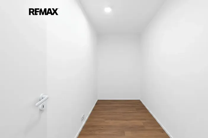 Prodej bytu 3+1, Praha - Zličín, Nedašovská, 80 m2
