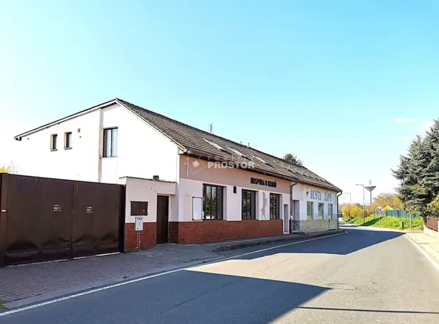 Prodej obchodního prostoru, Zápy, 260 m2