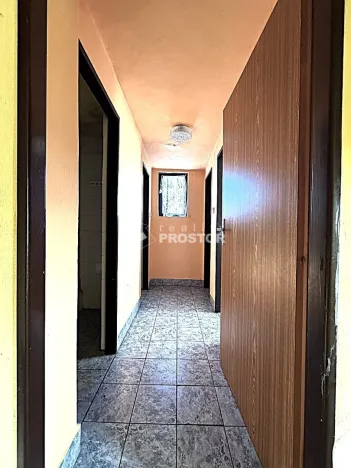 Prodej obchodního prostoru, Zápy, 260 m2
