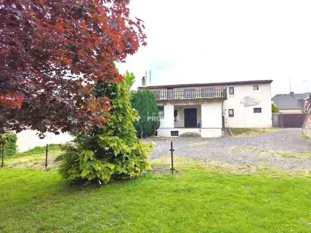 Prodej obchodního prostoru, Zápy, 260 m2