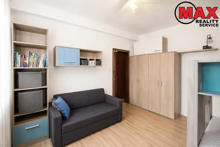 Prodej bytu 2+1, Plzeň, Zábělská, 52 m2