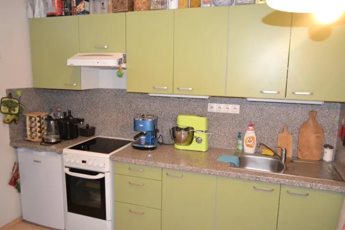 Pronájem bytu 1+kk, Praha - Hostivař, Bratislavská, 36 m2