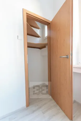 Pronájem bytu 2+kk, Praha - Vršovice, Rybalkova, 47 m2