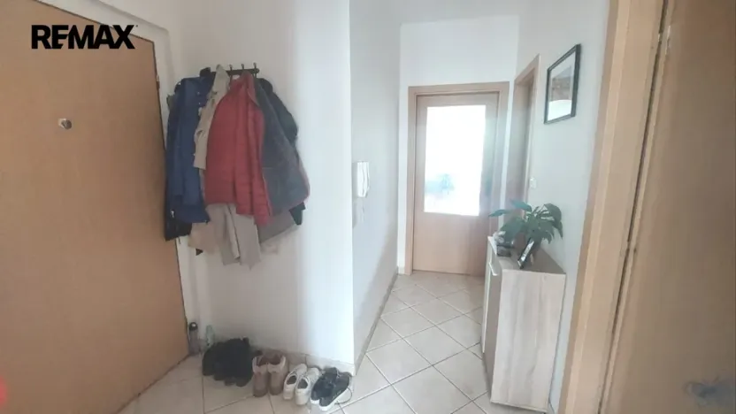 Pronájem bytu 2+kk, Praha - Kunratice, Pod Haltýřem, 52 m2