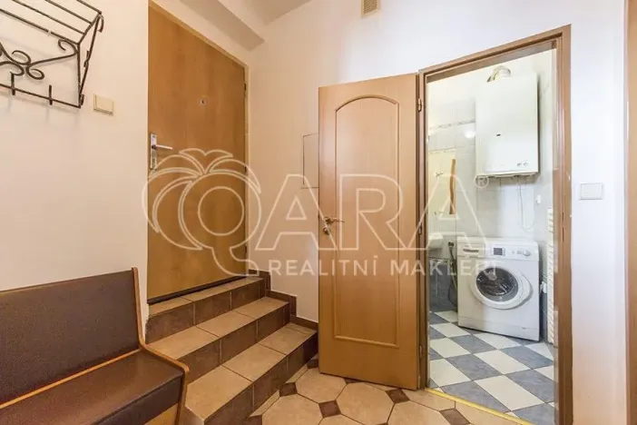 Prodej bytu 2+kk, Praha - Holešovice, Jankovcova, 44 m2