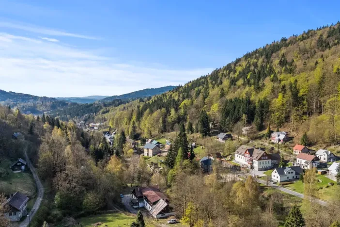 Prodej bytu 3+kk, Desná, Údolní, 66 m2