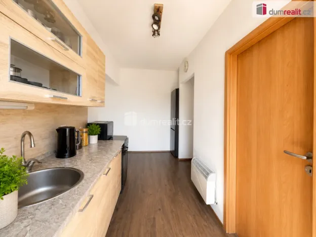 Pronájem bytu 2+1, Děčín - Děčín IX-Bynov, Teplická, 64 m2