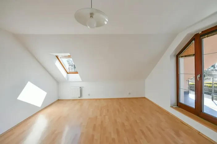 Pronájem rodinného domu, Horoměřice, 350 m2