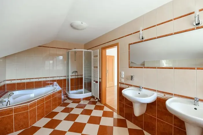 Pronájem rodinného domu, Horoměřice, 350 m2