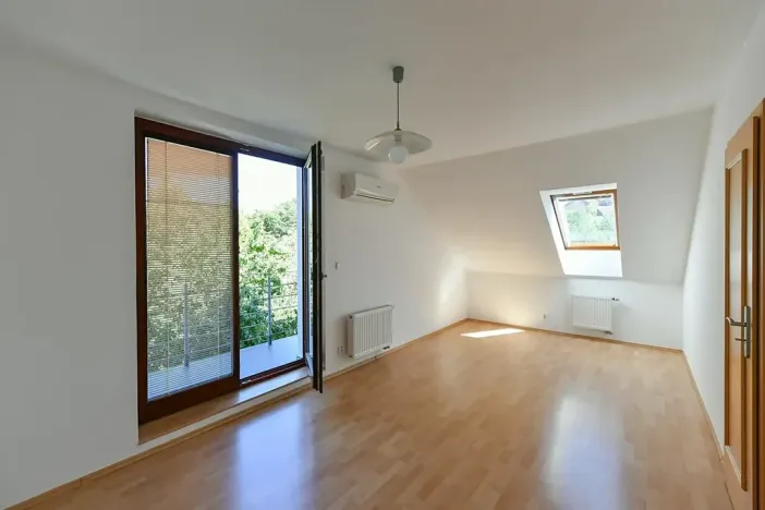 Pronájem rodinného domu, Horoměřice, 350 m2