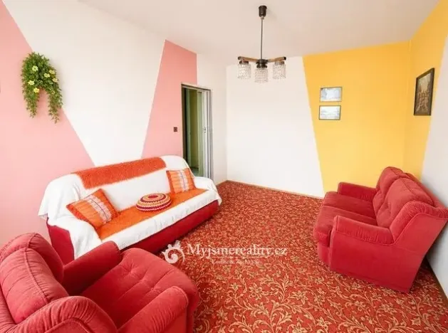 Prodej bytu 1+1, Znojmo, Vídeňská třída, 32 m2