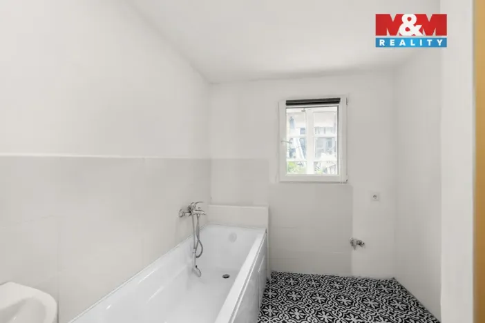 Pronájem bytu 1+1, Velvary, Chržínská, 35 m2