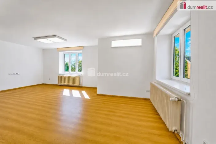 Pronájem bytu 4+1, Praha - Březiněves, Na hlavní, 96 m2
