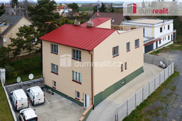 Pronájem bytu 4+1, Praha - Březiněves, Na hlavní, 96 m2