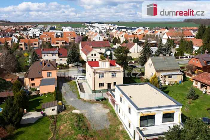 Pronájem bytu 4+1, Praha - Březiněves, Na hlavní, 96 m2