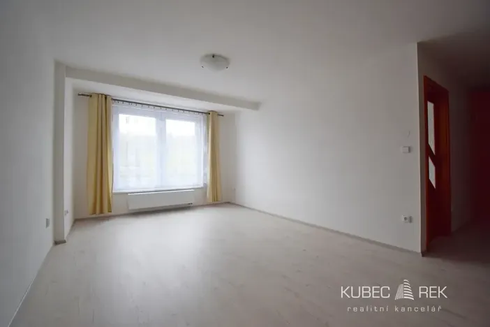 Pronájem bytu 4+kk, Sezimovo Ústí, Lužnická, 90 m2