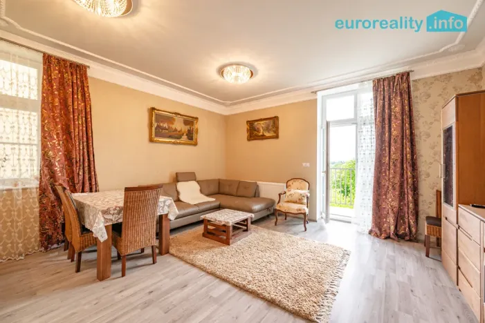 Prodej bytu 3+kk, Mariánské Lázně - Úšovice, Zeyerova, 74 m2