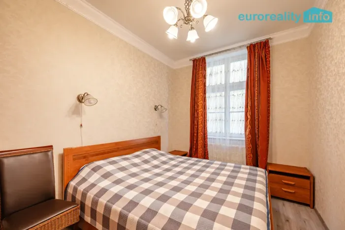 Prodej bytu 3+kk, Mariánské Lázně - Úšovice, Zeyerova, 74 m2