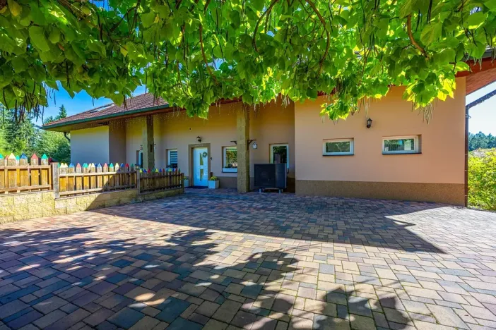 Prodej rodinného domu, Mnichovice, Myšlínská, 321 m2