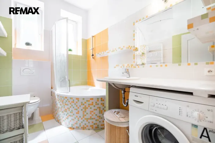 Prodej bytu 2+1, Karlovy Vary - Drahovice, Stará Kysibelská, 67 m2