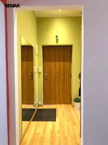 Prodej bytu 2+1, Karlovy Vary - Drahovice, Stará Kysibelská, 67 m2