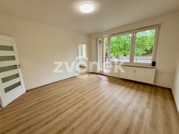 Prodej bytu 3+1, Zlín, Okružní, 82 m2