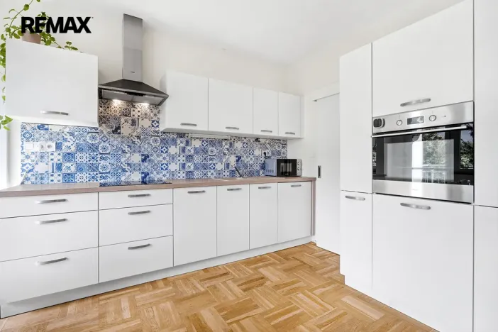 Prodej bytu 3+1, Praha - Hlubočepy, Lamačova, 72 m2