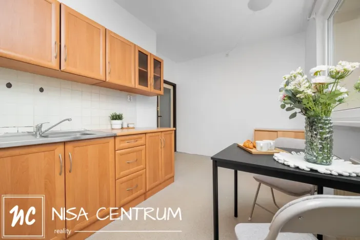 Pronájem bytu 3+1, Liberec, Sněhurčina, 70 m2