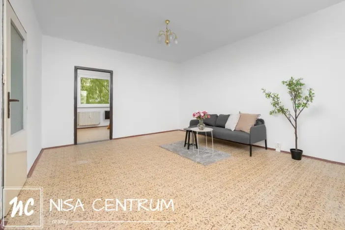 Pronájem bytu 3+1, Liberec, Sněhurčina, 70 m2