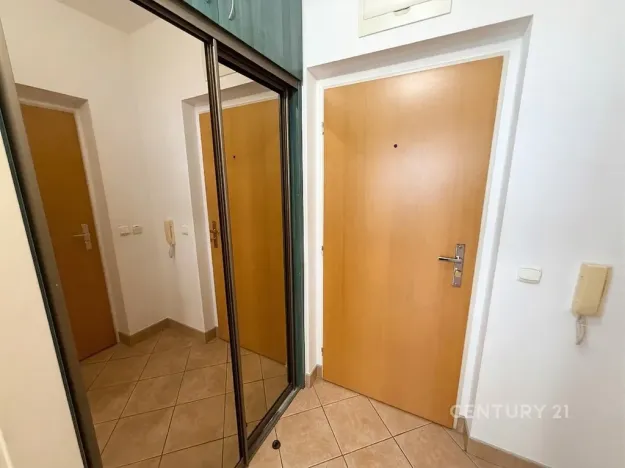 Pronájem bytu 1+kk, Praha - Libeň, Kurta Konráda, 29 m2