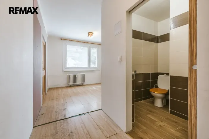 Prodej bytu 1+1, Bystřany, Pražská, 36 m2