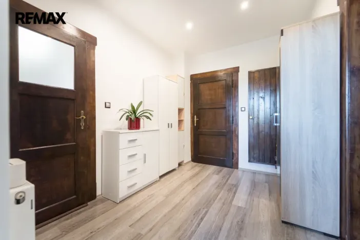 Prodej vily, Podlesí, 240 m2